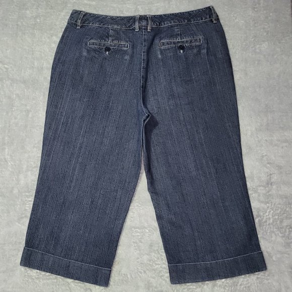 ❄️ 12(p) | Talbots | Cropped Jeans - Picture 3 of 6